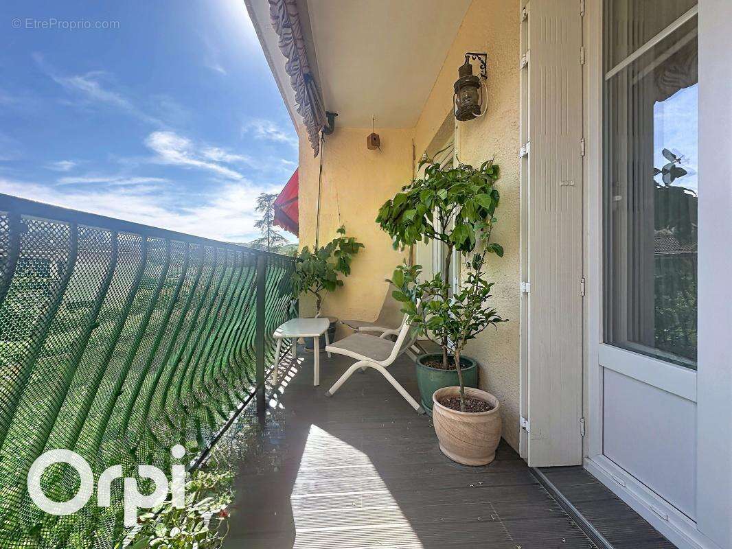 Appartement à VILLENEUVE-LOUBET