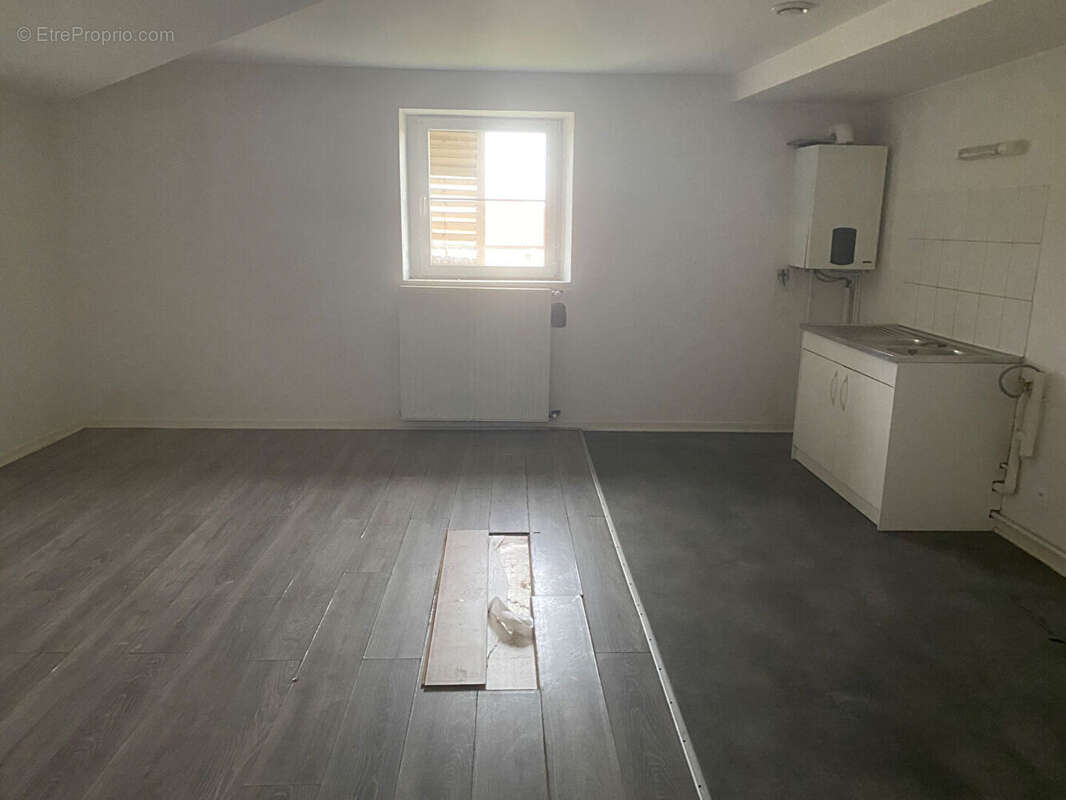 Appartement à CHATEAU-SALINS