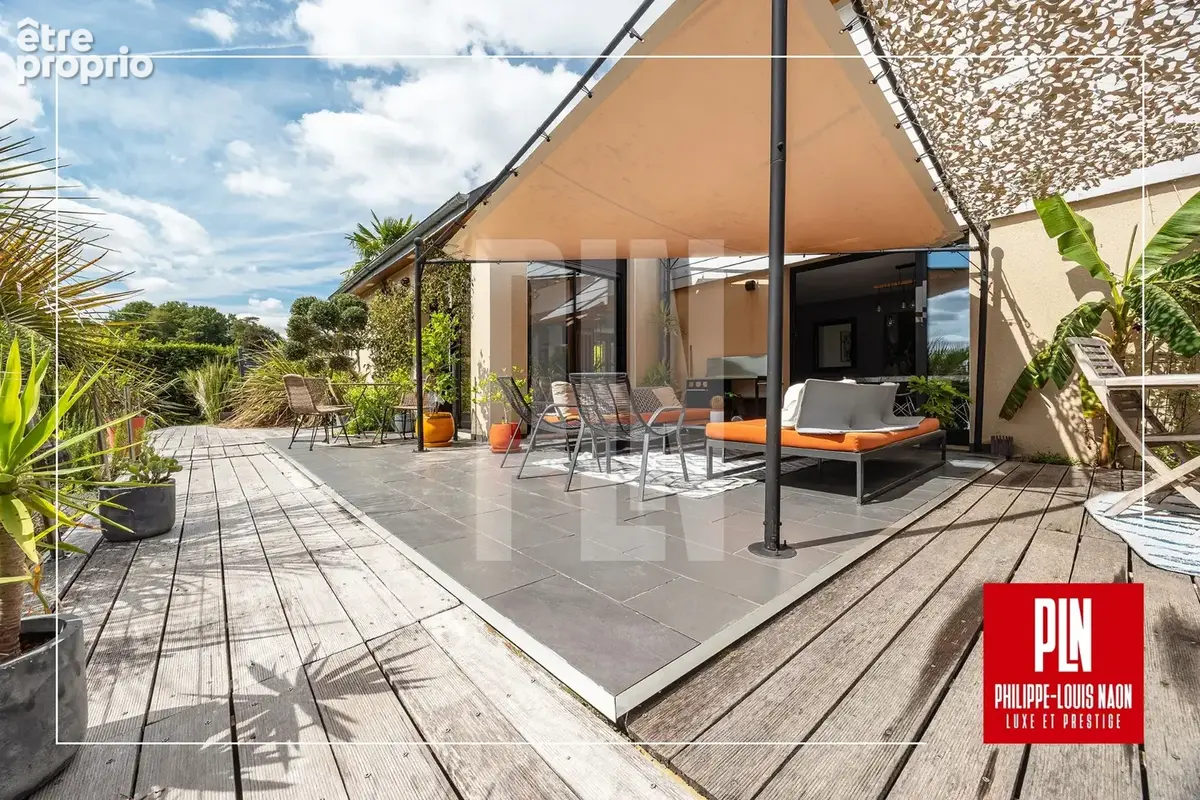 Maison d'architecte de 5 chambres avec grands volumes et jardin exotique - photo 8