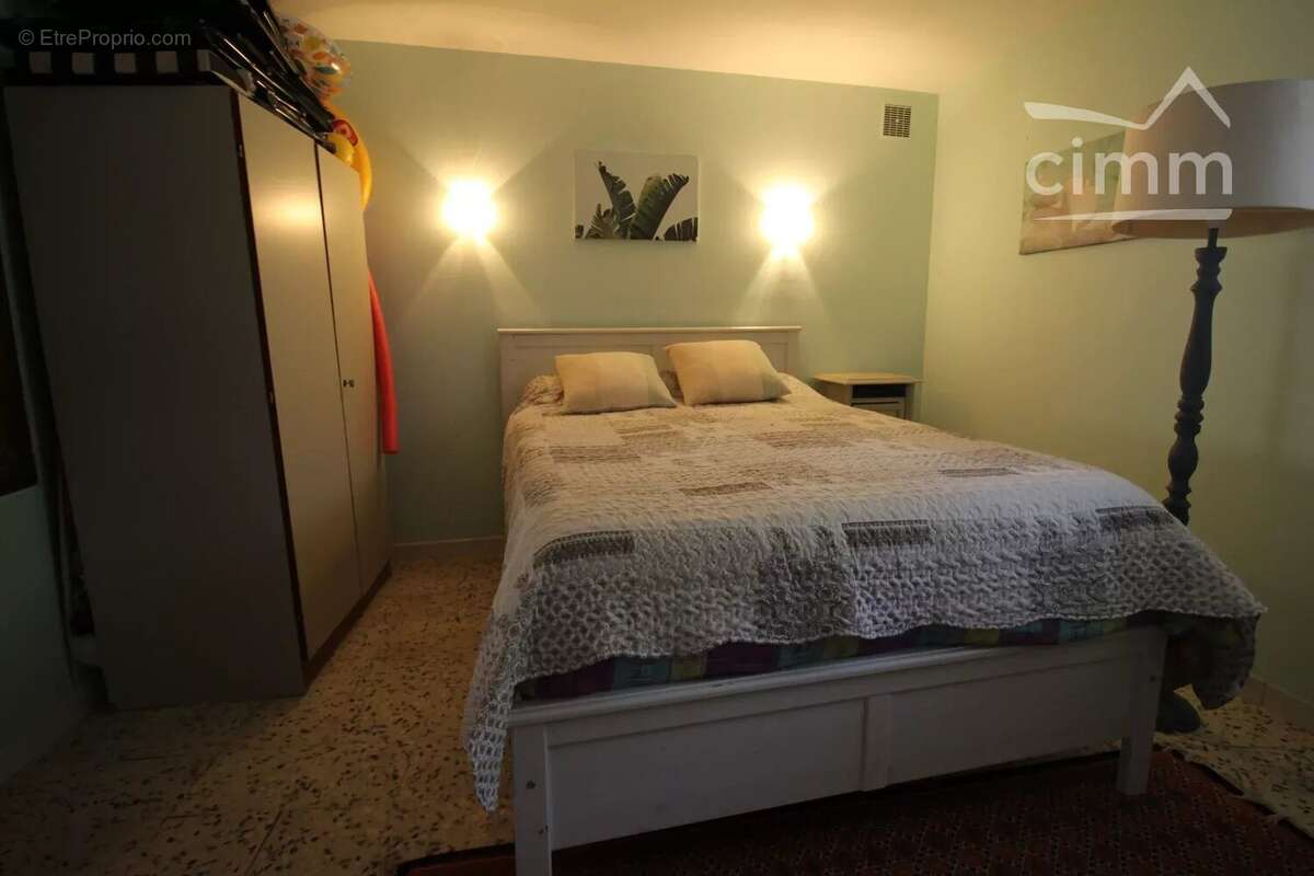 A vendre une maison de 150m² habitables avec un un jardin et une source - photo 21