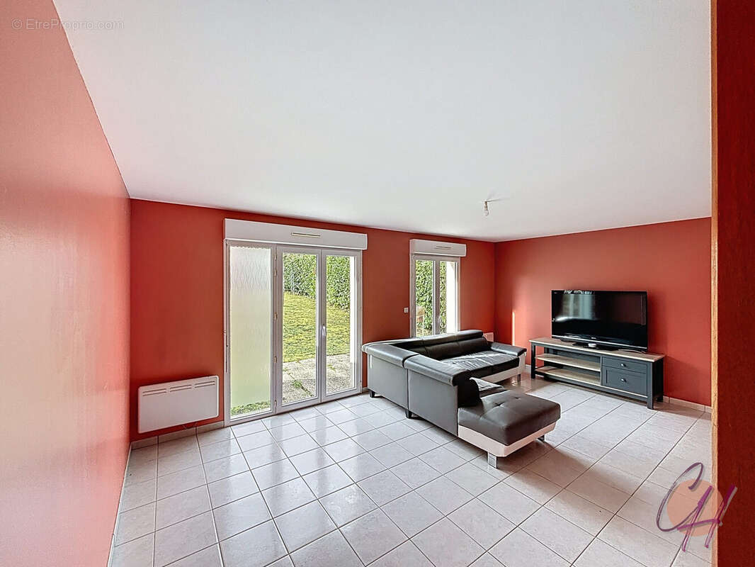 Maison à BLERE