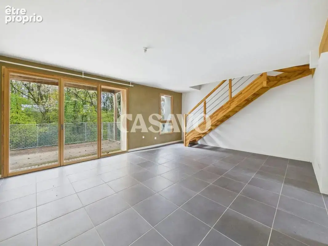 Vente Appartement 4 pièces de 86m² - 33440 Ambarès-et-Lagrave - photo 2