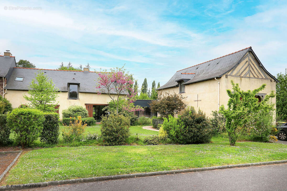Maison à LE RHEU