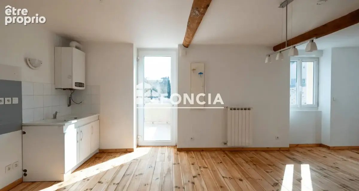 BOURG-DE-PEAGE appartement T4, 74,59m² avec garage et terrasse - photo 3
