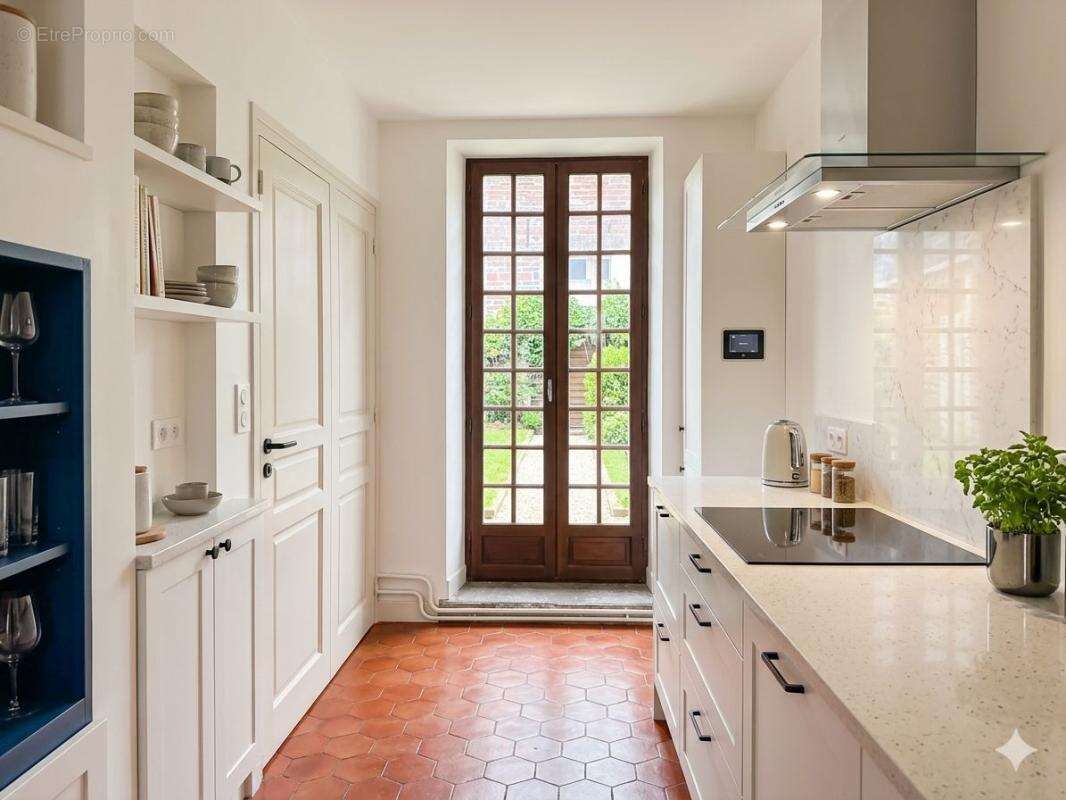 Maison à RENWEZ