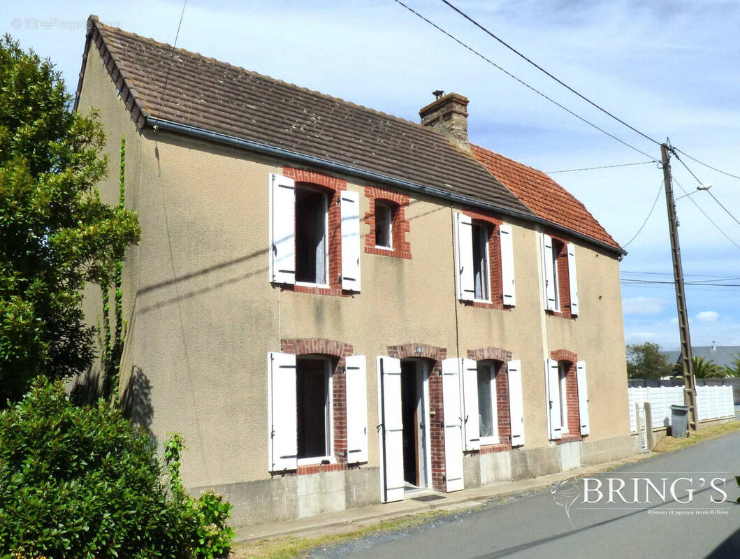 Maison à GOUVILLE-SUR-MER