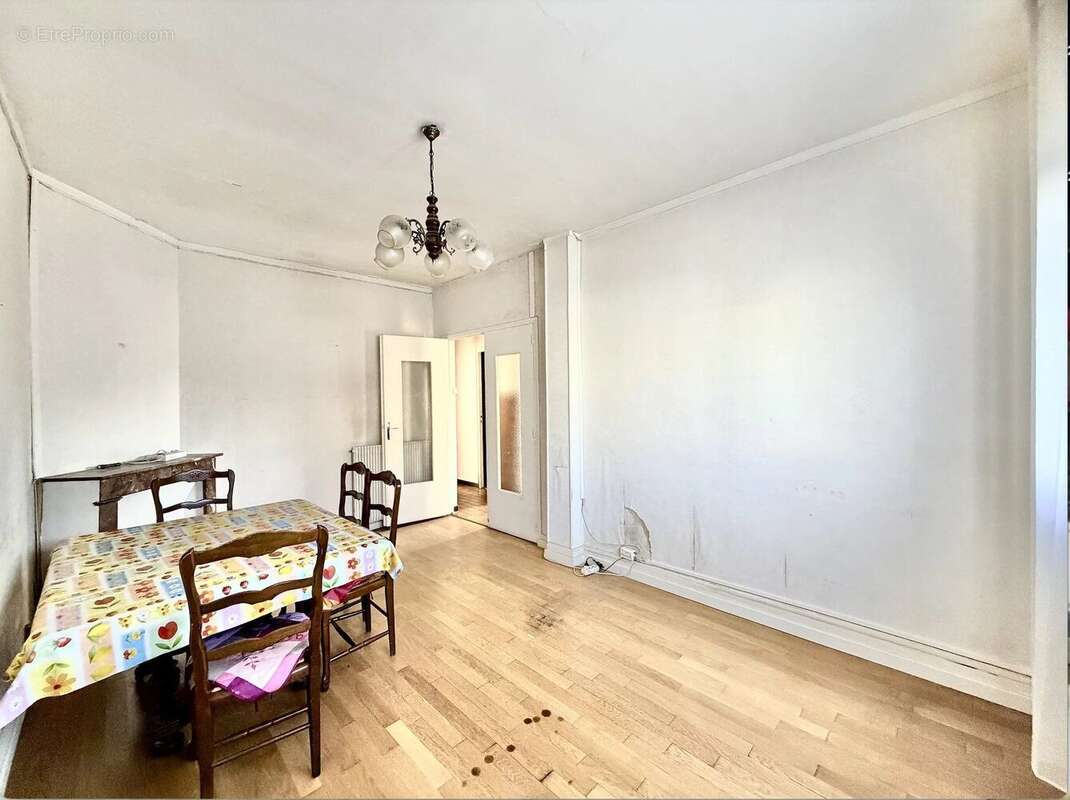 Maison à MAISONS-ALFORT