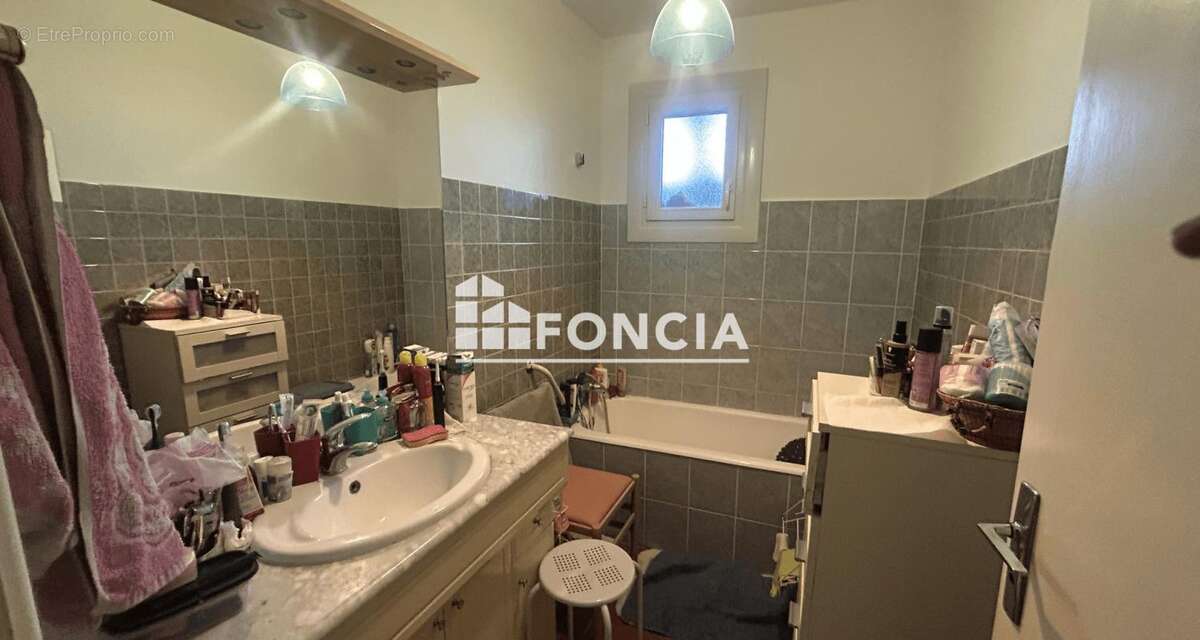 Appartement à MONTELIMAR