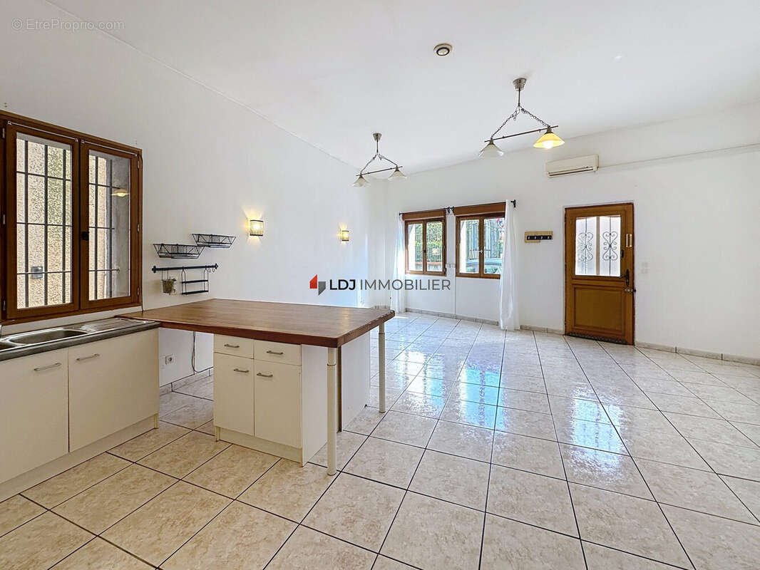 Appartement à PRADES