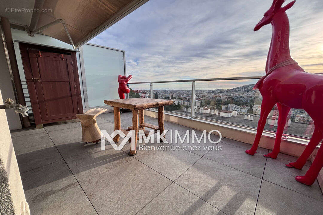 Appartement à NICE