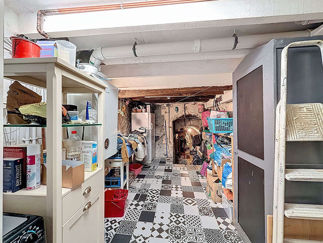 Maison à NEAUPHLE-LE-CHATEAU