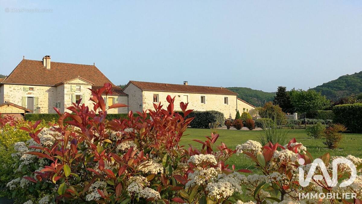 Photo 1 - Maison à SAINT-GERY