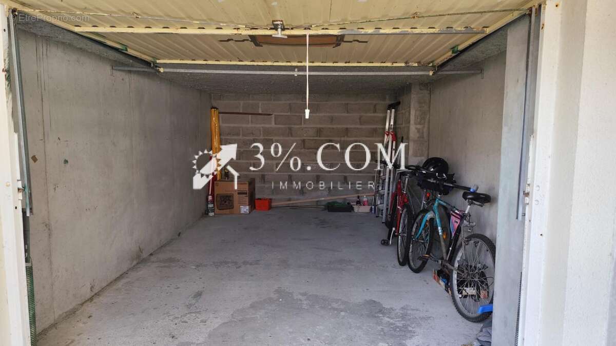 Parking à MIMIZAN