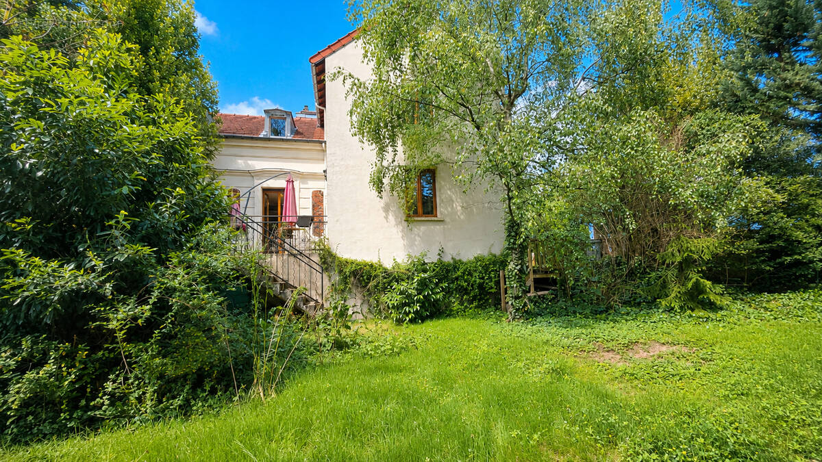 Maison à NEUILLY-PLAISANCE
