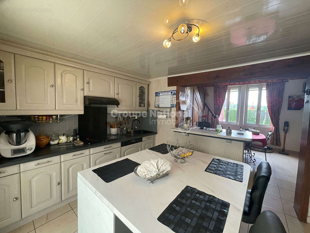 Maison à TROSLY-LOIRE