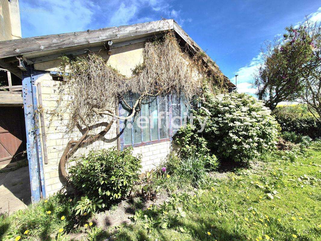 Maison 205 m² à Nonant  - photo 25