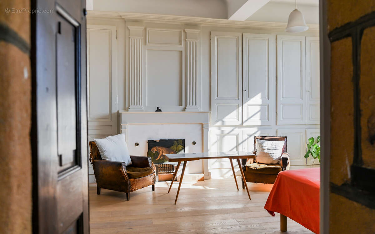 Maison à MARCILLY-D&#039;AZERGUES