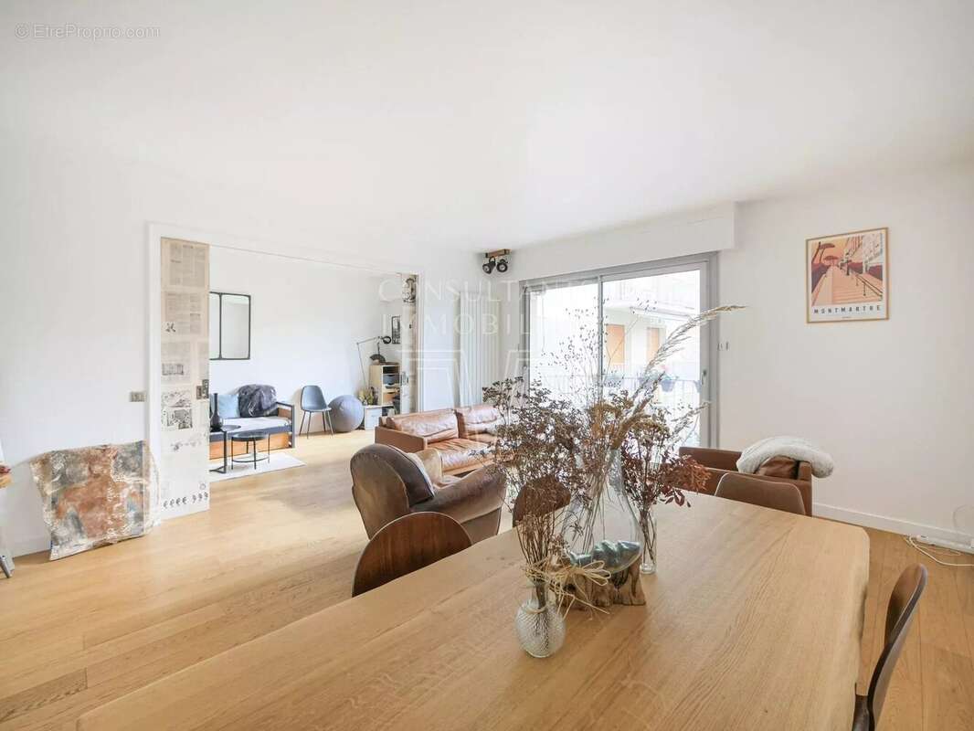 Appartement à NEUILLY-SUR-SEINE