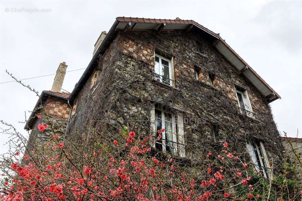 Maison à BOURG-LA-REINE