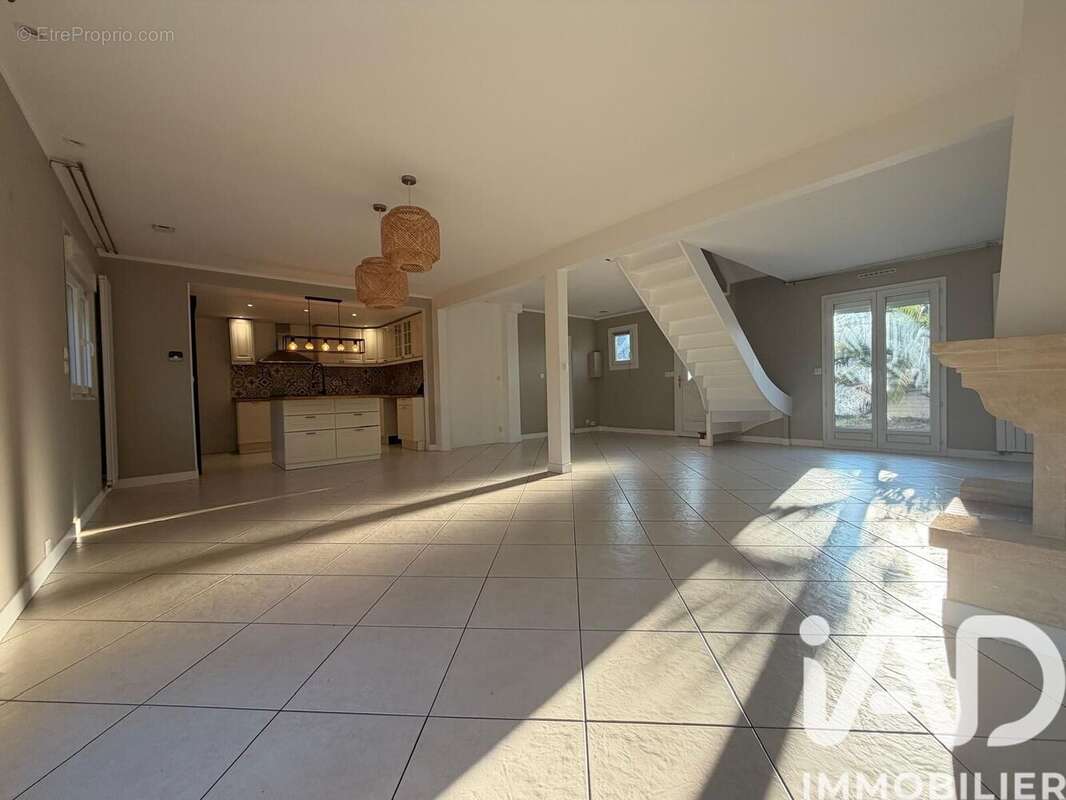 Photo 5 - Maison à SAINT-MICHEL-SUR-ORGE