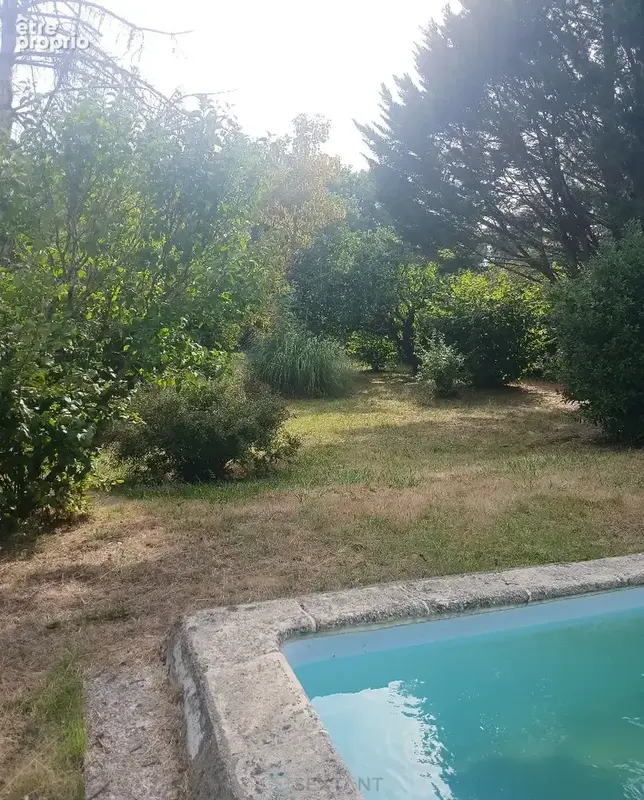 Maison familiale avec piscine et beau terrain arboré  À 5 min du centre - photo 23