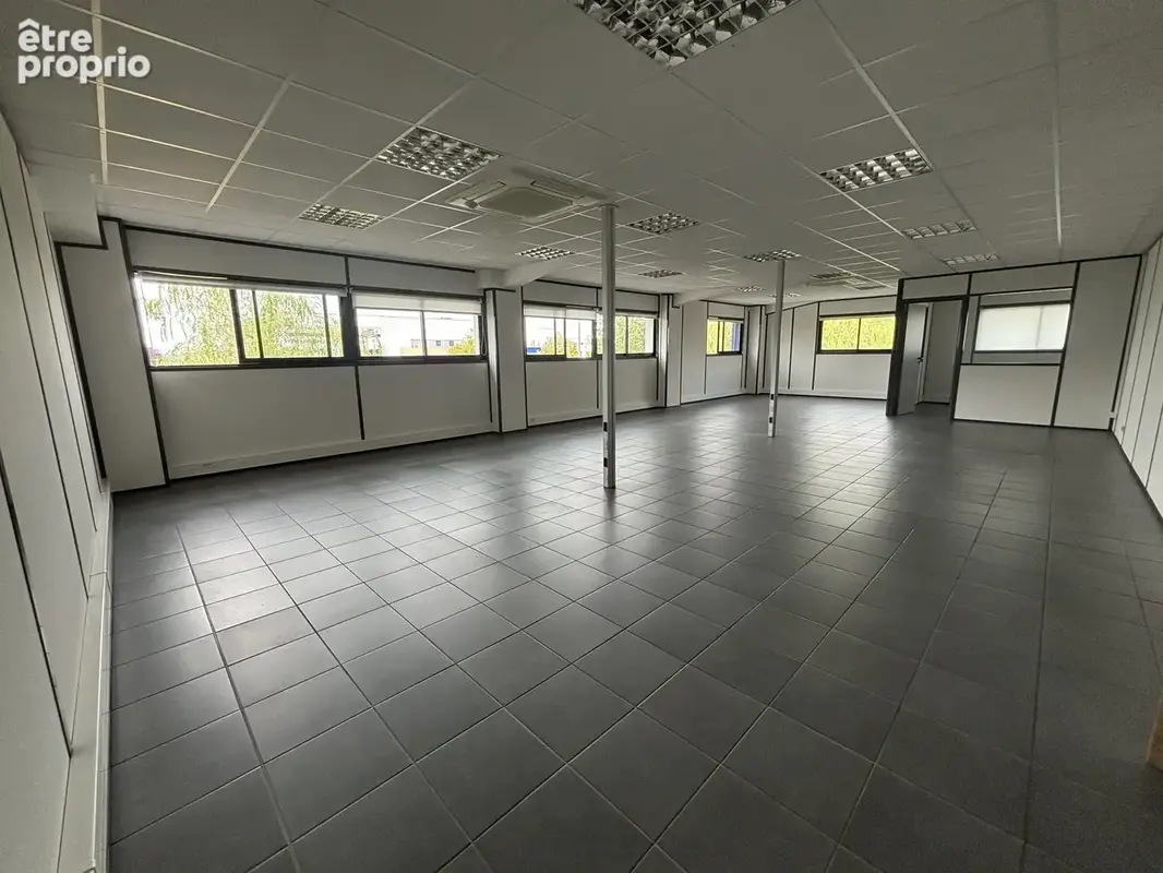 Vente immeuble bureaux/activités 825m2 - photo 2
