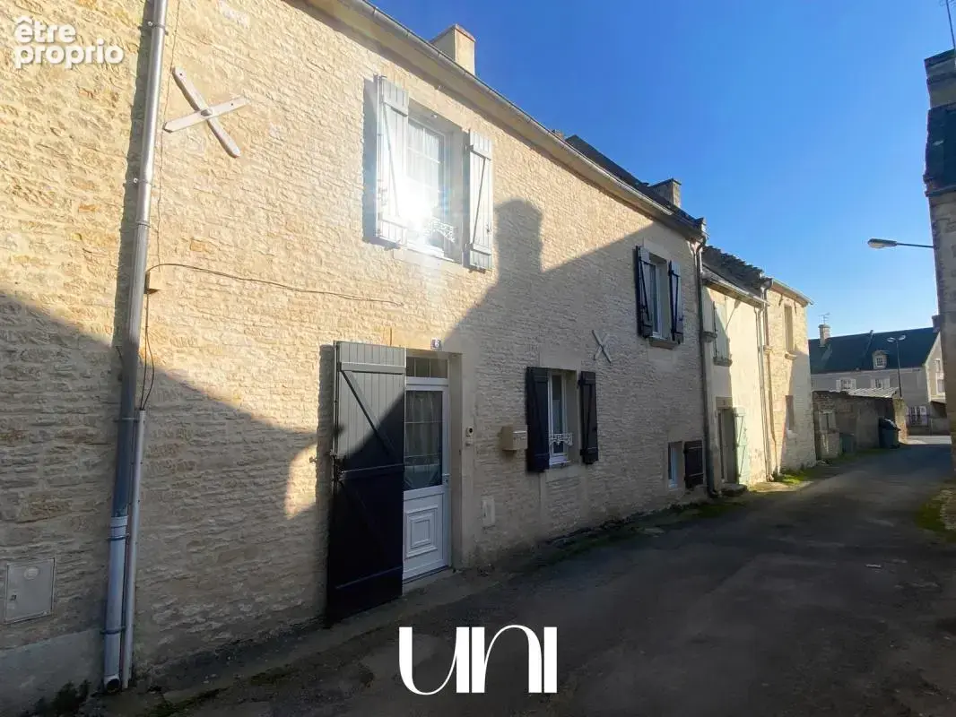 Maison 7 pièces de 140 m2 en pierres - Thaon - photo 16