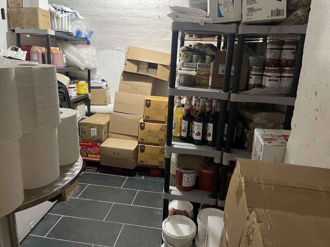 90 m² à Paris-10e  - photo 3