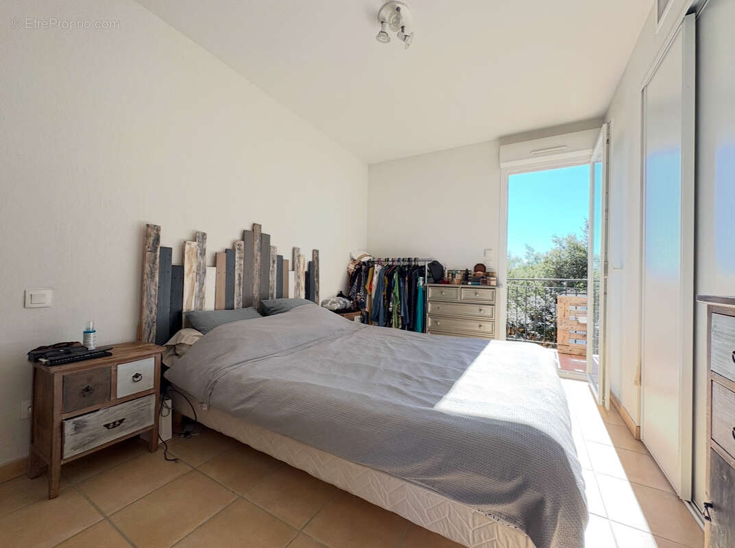 Maison à ROQUEBRUNE-SUR-ARGENS