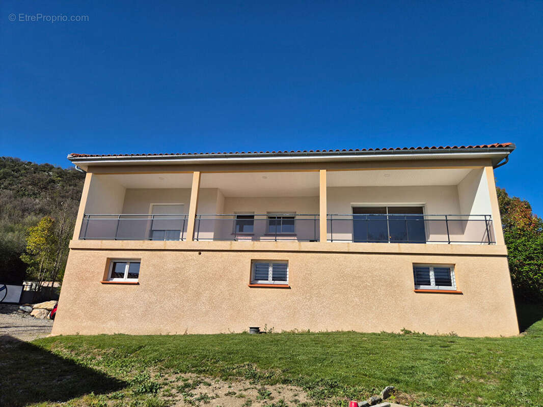 Maison neuve de 170 m² en R+1 avec appartement privatif - photo 2