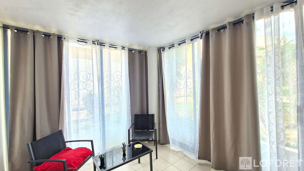 Appartement à FREJUS