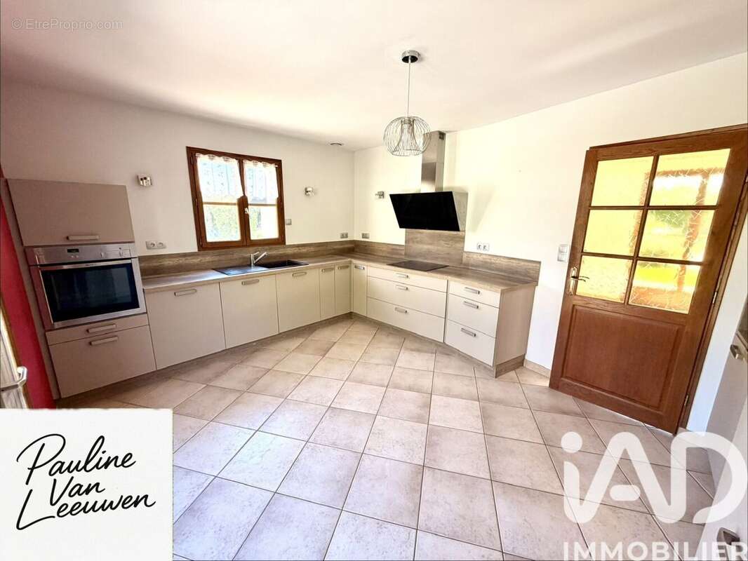 Photo 9 - Maison à FOUCHERES