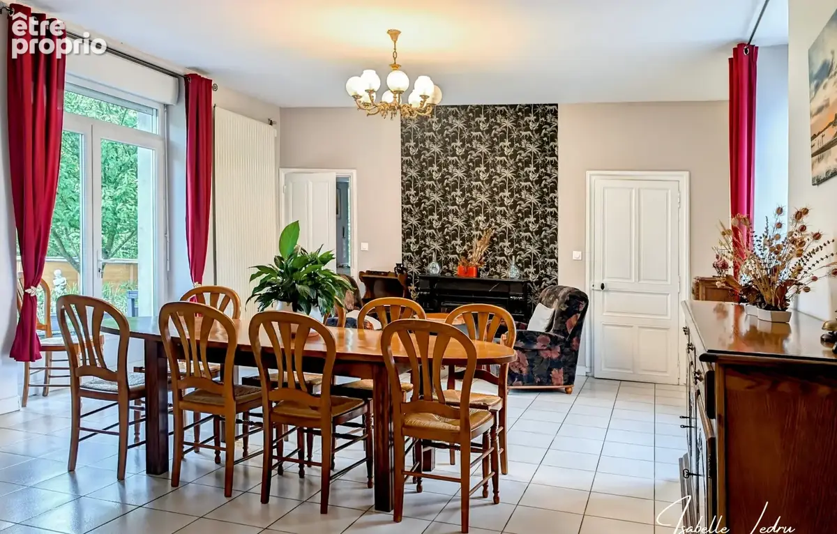 Maison 6 pièces 189 m² à vendre à La Chapelle-Glain (44670) - photo 56