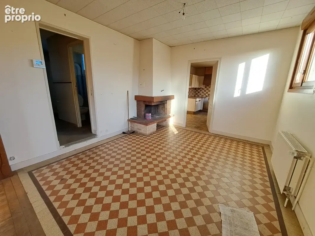 Maison centre-ville de LA FERTE MACE - photo 5