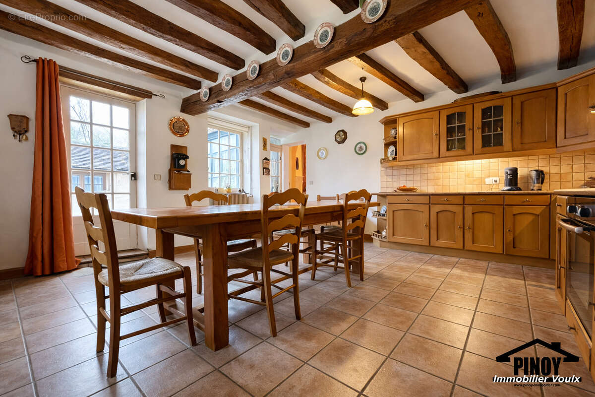 Rare   Maison 172 m2 avec rivière et grand terrain   vallée de l’Orvanne - photo 5