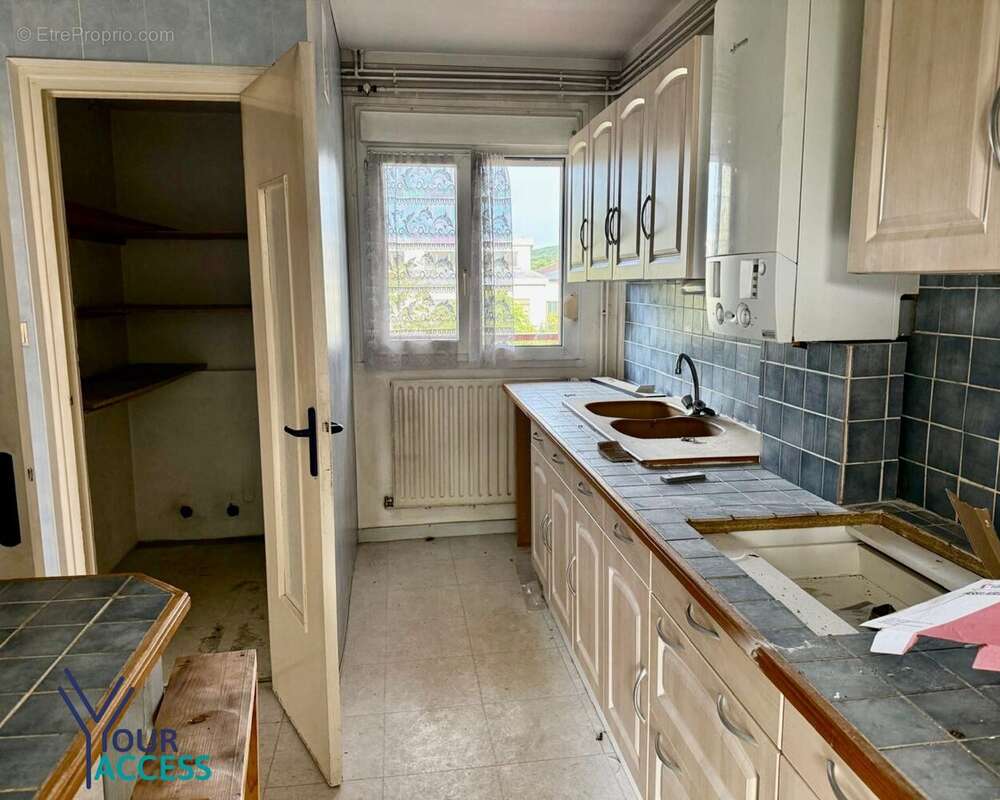 Appartement à GRIGNY