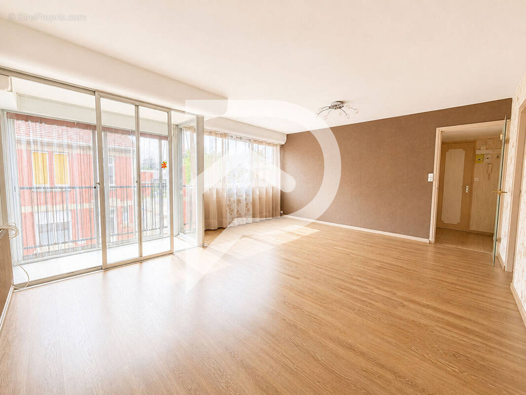 Appartement à CAUDRY