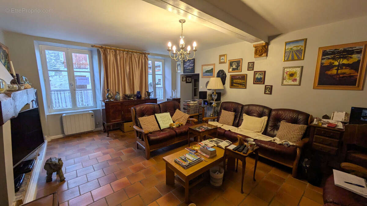 Maison à USSON-DU-POITOU