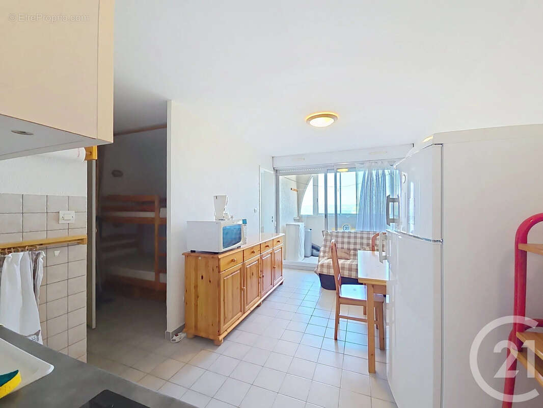 Appartement 28 m² à Sete  - photo 4