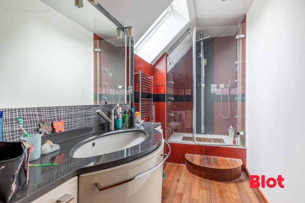 Maison à VEZIN-LE-COQUET