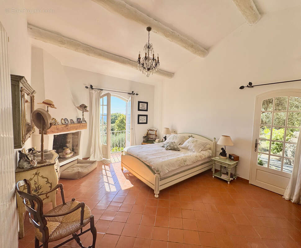 Maison à SPERACEDES