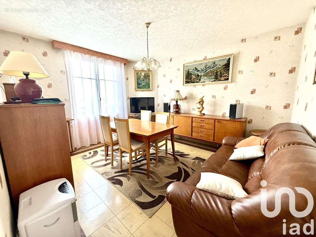 Photo 2 - Maison à BOISSY-LE-CHATEL