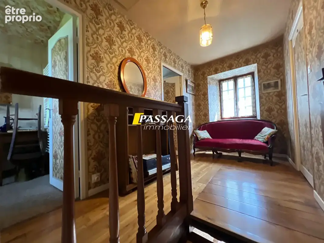 A VENDRE - Maison traditionnelle de caractère avec terrain - PALMAS D'AVEYRON - photo 8
