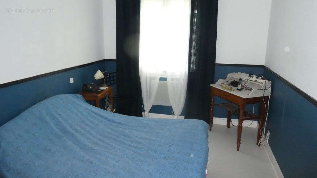 Maison à NEUVIC-ENTIER