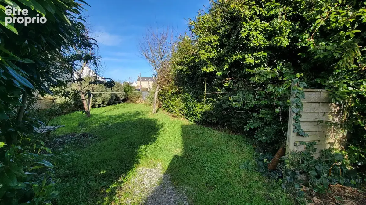 Terrain à PLOUHARNEL