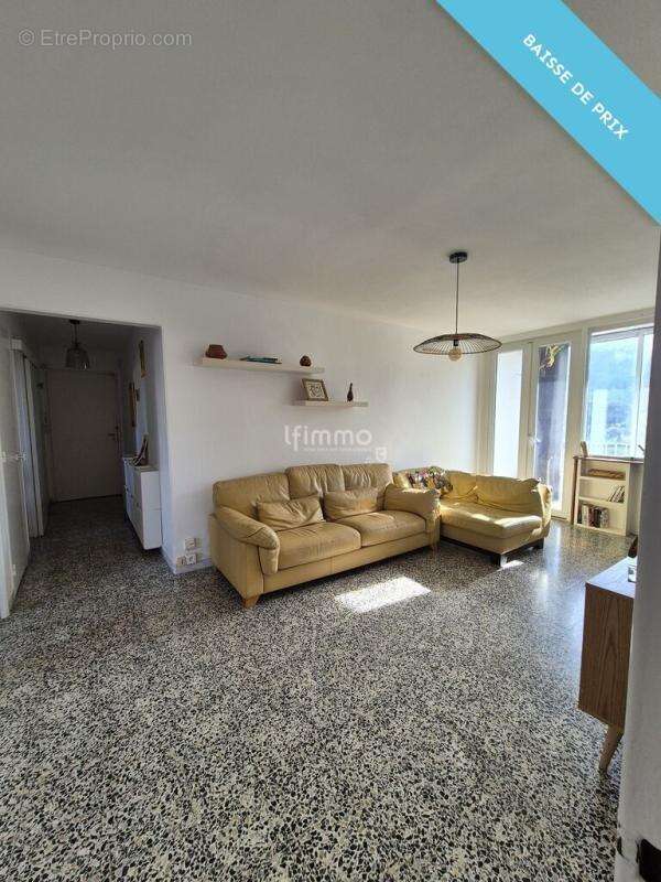 Appartement à MARSEILLE-9E