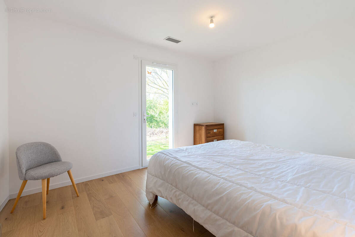 Maison 4 pièce(s) 95 m2 - photo 8
