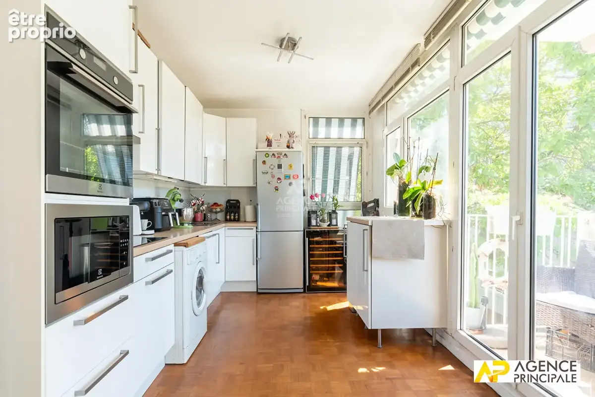 Appartement à MAISONS-LAFFITTE