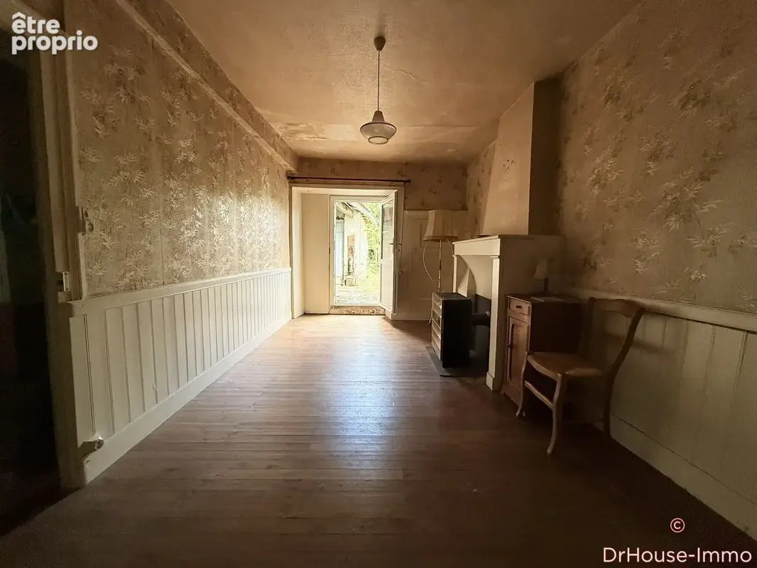 Maison 5 pièces 105 m² à vendre à Saint-Claud (16450) - photo 26