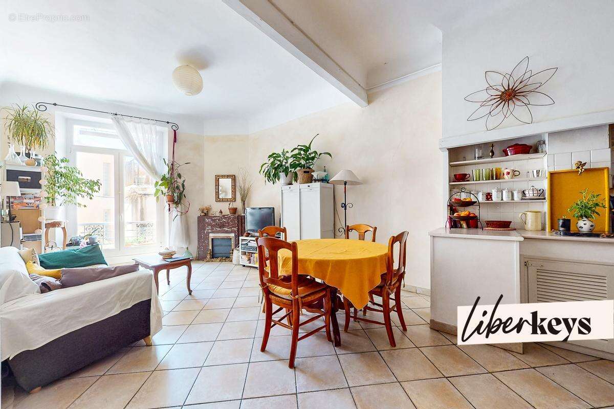 Appartement à AUBAGNE